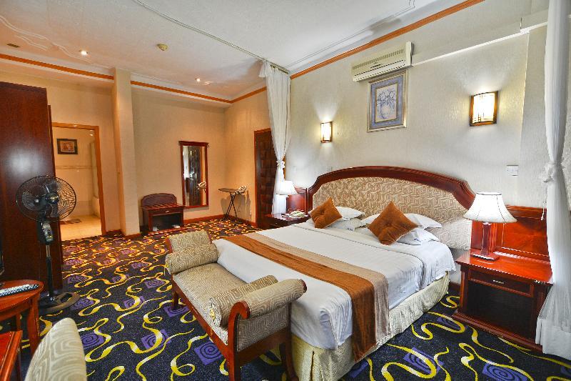 Hotel Africana คัมพาลา ภายนอก รูปภาพ