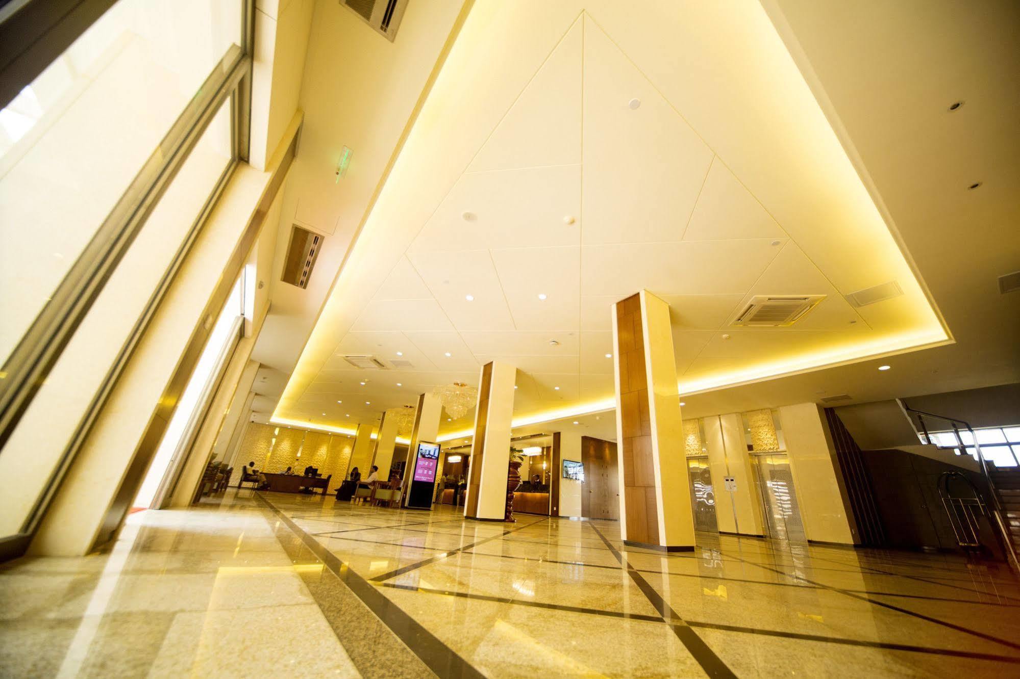 Hotel Africana คัมพาลา ภายนอก รูปภาพ