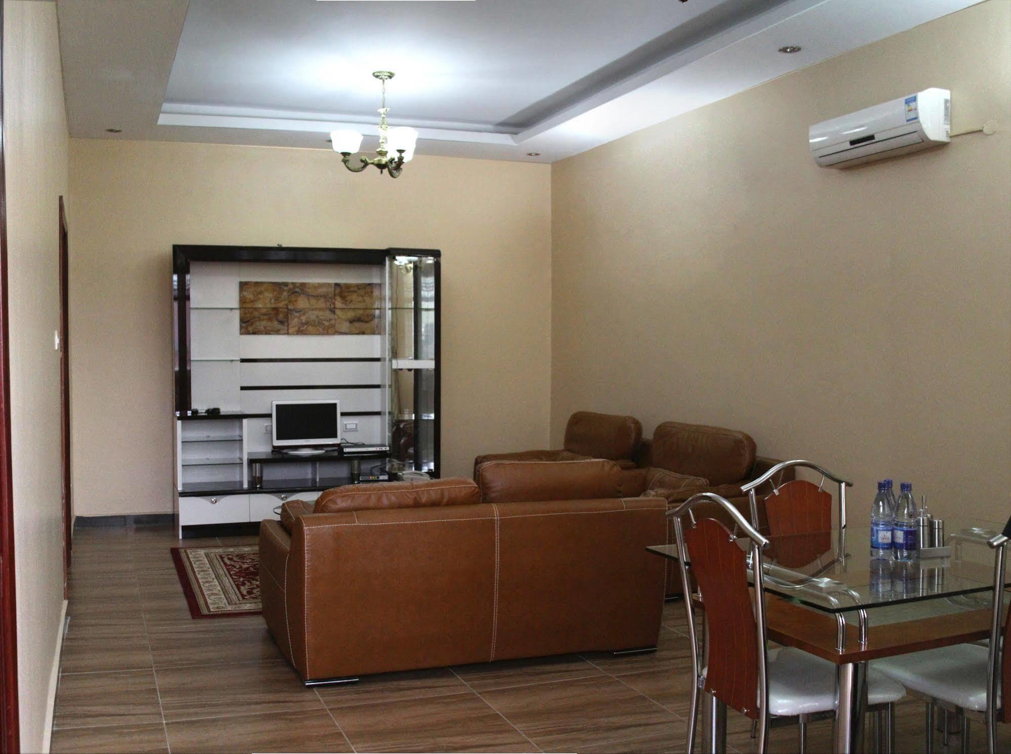 Hotel Africana คัมพาลา ภายนอก รูปภาพ