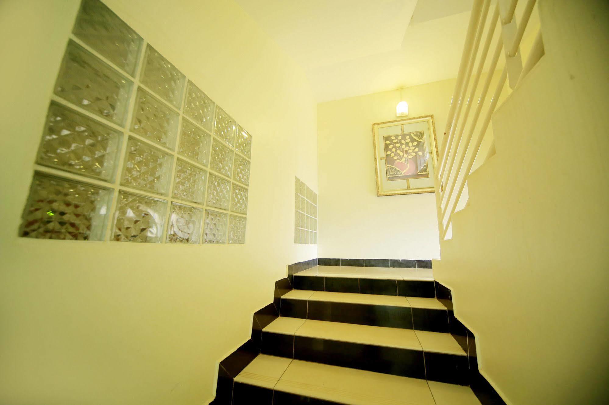 Hotel Africana คัมพาลา ภายนอก รูปภาพ